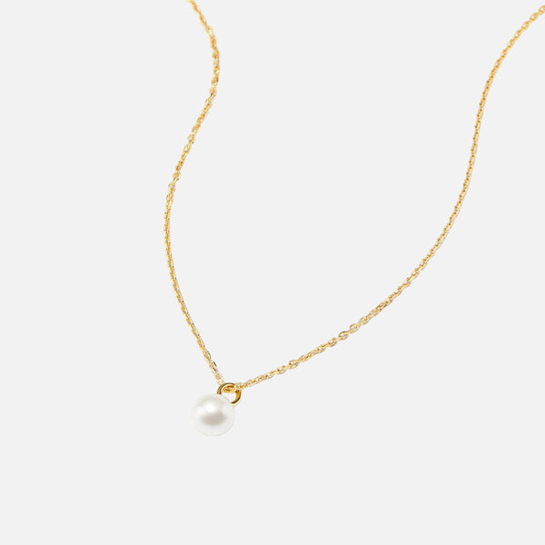 Minimal Pearl Drop Necklace