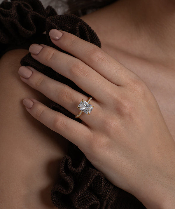 Radiant Solitaire Twisted Pave Ring