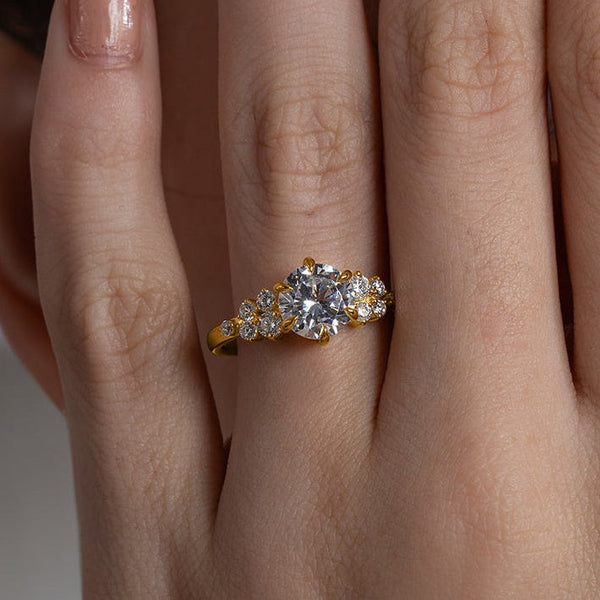 Solitaire Cluster Ring