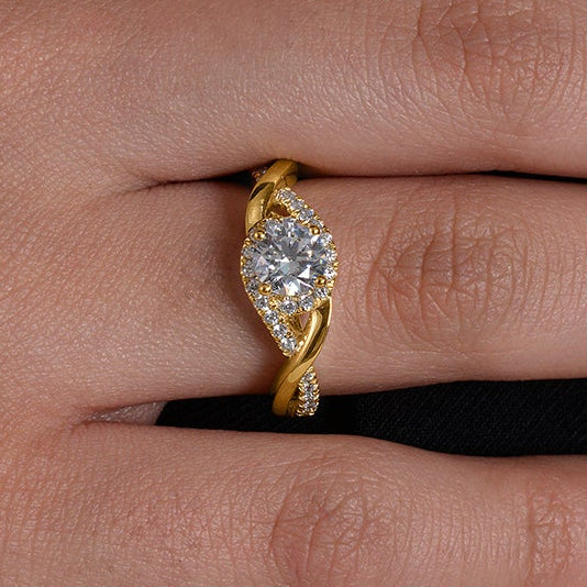 Round Solitaire Twisted Pave Ring