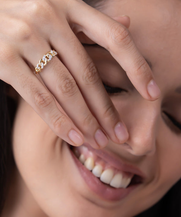 Pave Link Chain Ring