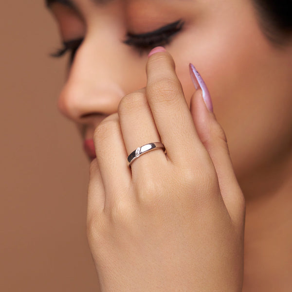 Sleek Diagonal Trio Band