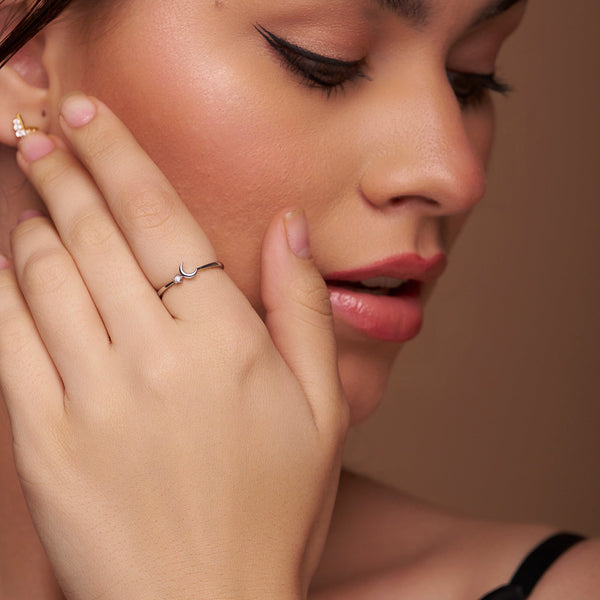 Moon Star Minimal Ring