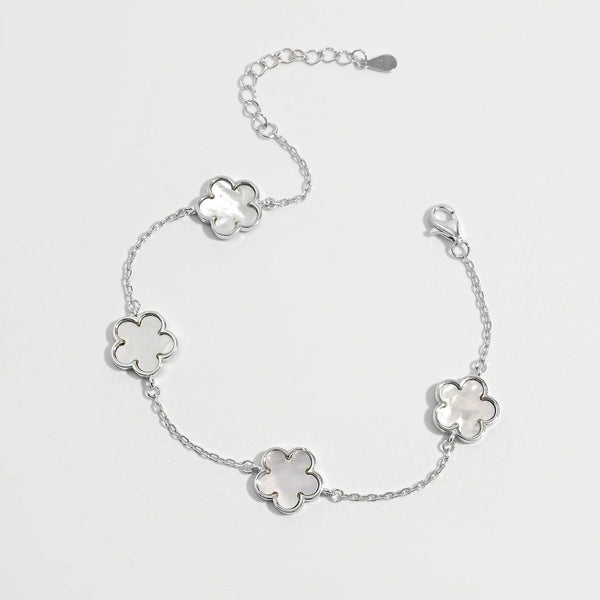 shell-like clover charms