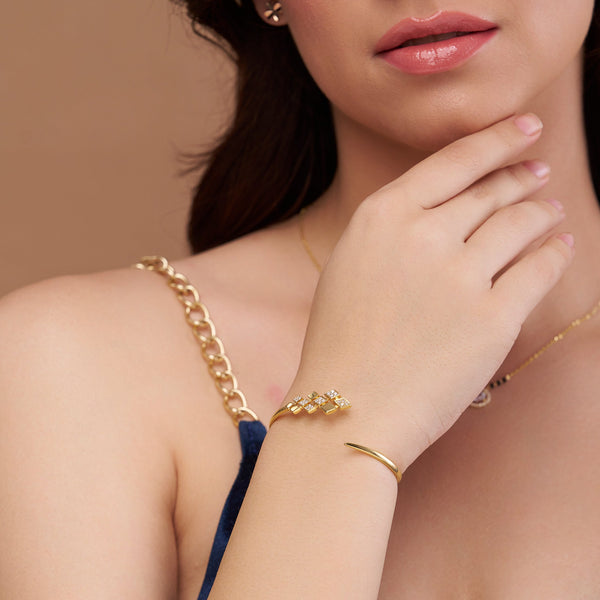 Geometric Kite Cluster Open Bangle